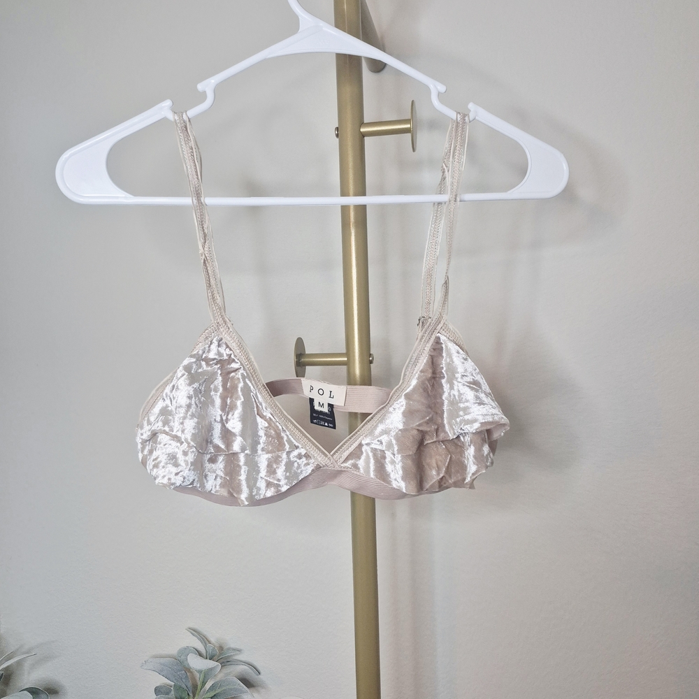 POL Women's‎ Soft Cream Ruffle Bralette